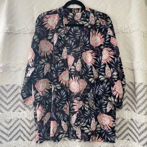 H&M Divided Size XS open floral lightweight kimono cardigan